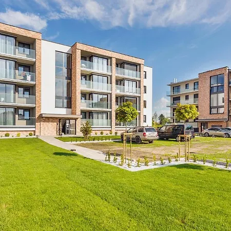 Apartment Apartament Yellow Z Parkingiem 18 C Perlowa Przystan - Holiday City *