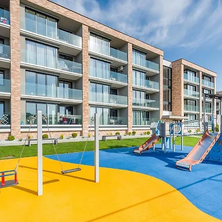 Apartment Apartament Yellow Z Parkingiem 18 C Perlowa Przystan - Holiday City