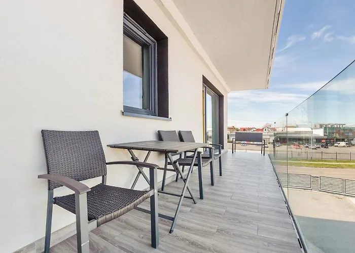 Apartment Yellow Z Parkingiem 18 C Perlowa Przystan -