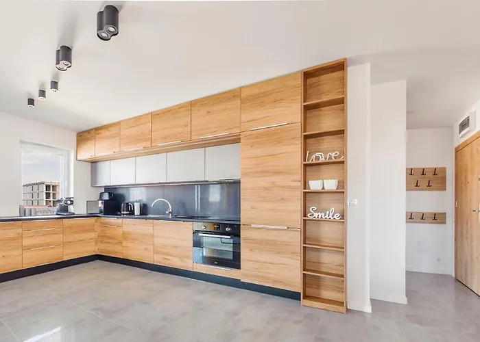 Yellow Z Parkingiem 18 C Perlowa Przystan - * Kolobrzeg