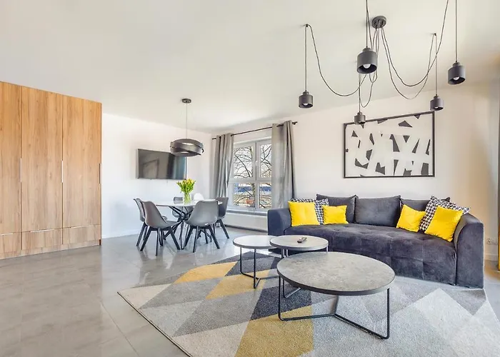 Apartment Yellow Z Parkingiem 18 C Perlowa Przystan -